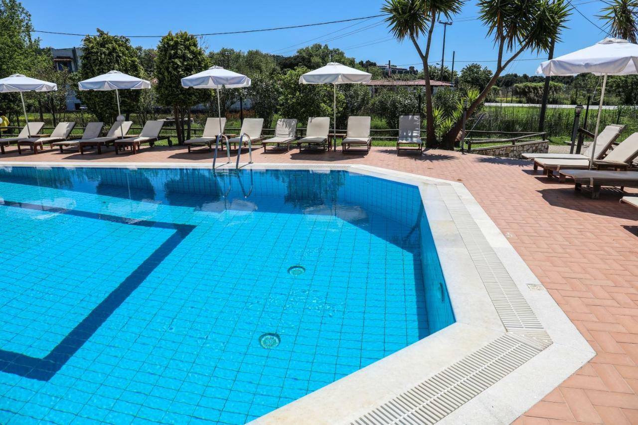 Sunset Studios & Apartments Koukounaries Luaran gambar