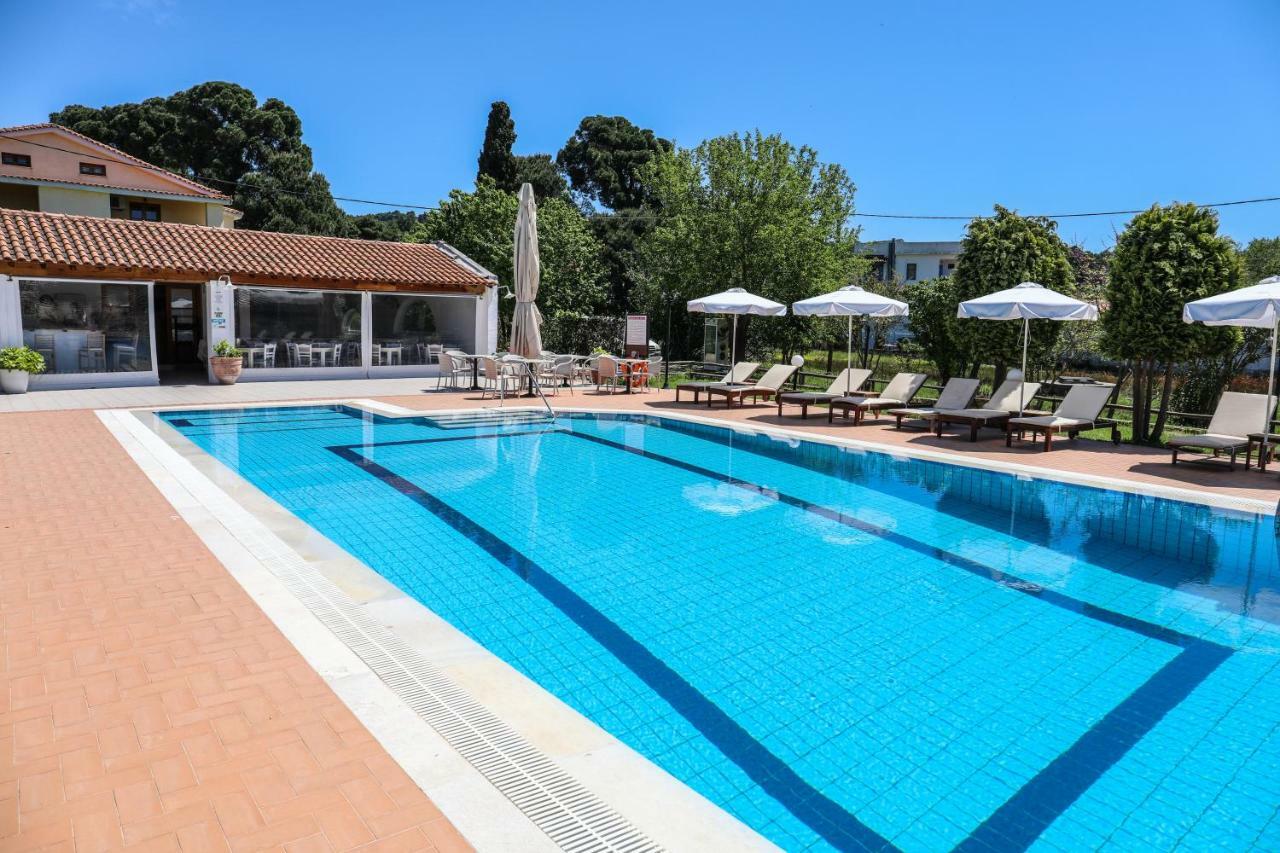 Sunset Studios & Apartments Koukounaries Luaran gambar